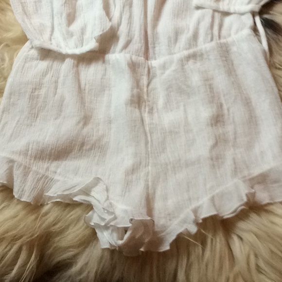 Jumpsuit. - Picture 4 of 7